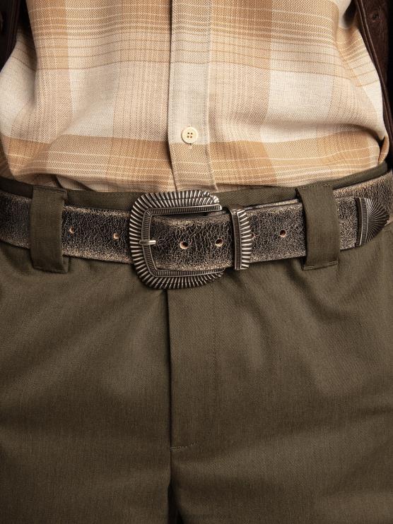 FDVPX828 Golden Goose hombres cinturón ray de piel negra con hebilla decorada