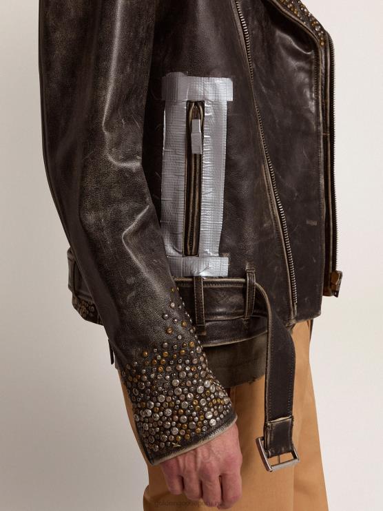 FDVPX704 Golden Goose hombres cazadora biker de piel con tachuelas martilladas y cinta adhesiva