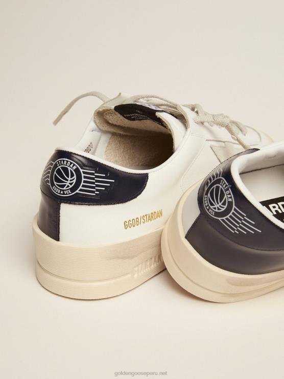 FDVPX509 Golden Goose hombres zapatillas stardan con estrella de ante gris hielo y refuerzo del talón de piel negra brillante