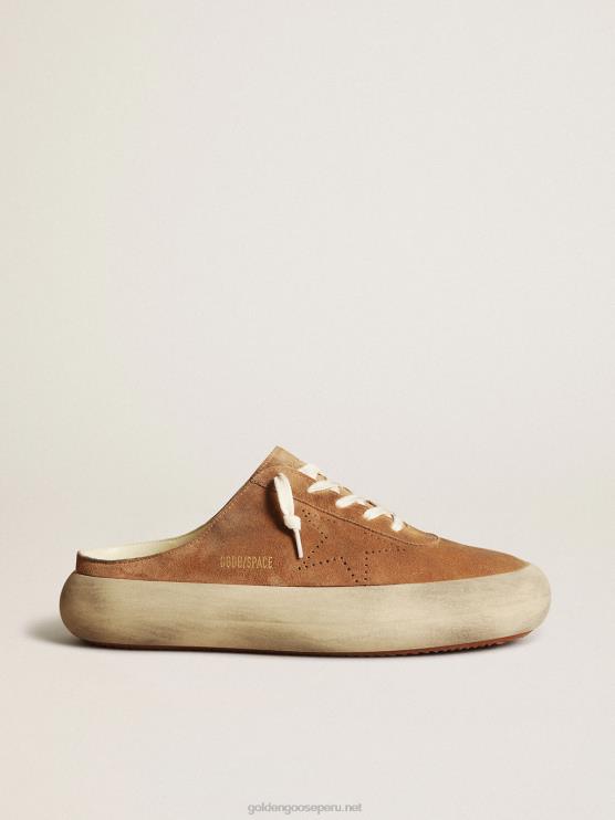 FDVPX609 Golden Goose hombres zuecos space-star de ante tabaco con estrella perforada