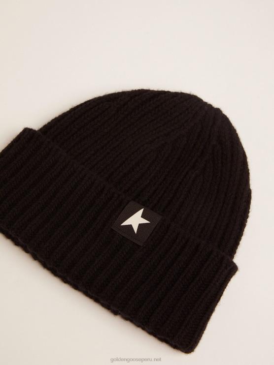 FDVPX375 Golden Goose mujer gorro de lana negro con estrella blanca en contraste