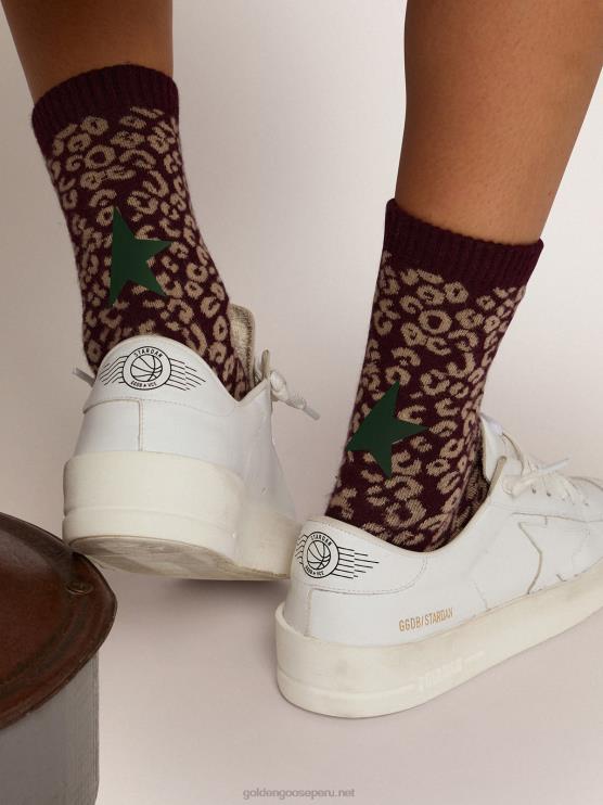 FDVPX339 Golden Goose mujer calcetines animal print con base de moras y detalles verde militar