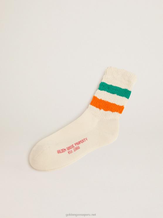 FDVPX414 Golden Goose mujer calcetines blancos con acabado envejecido y rayas verdes y naranjas