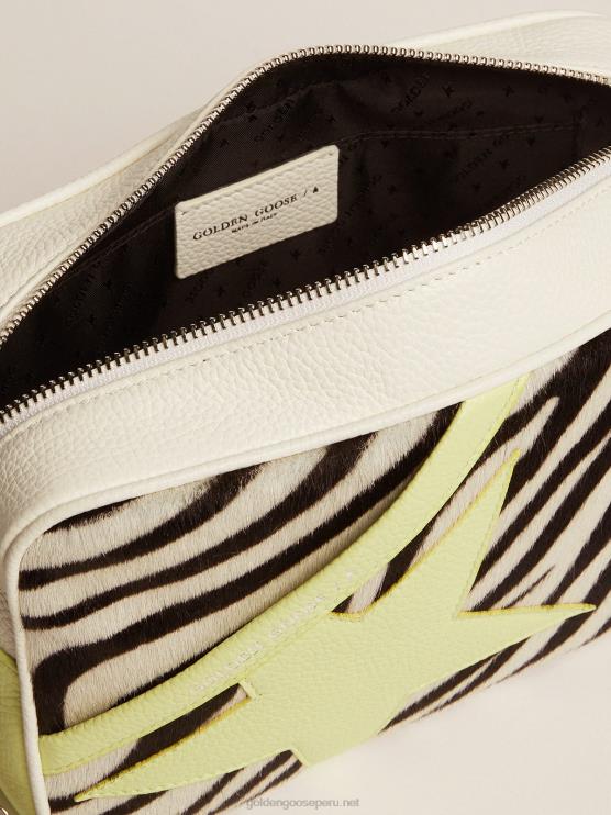 FDVPX463 Golden Goose mujer bolso star de piel martillada blanca y lima con aplicación de piel de potro con estampado de cebra