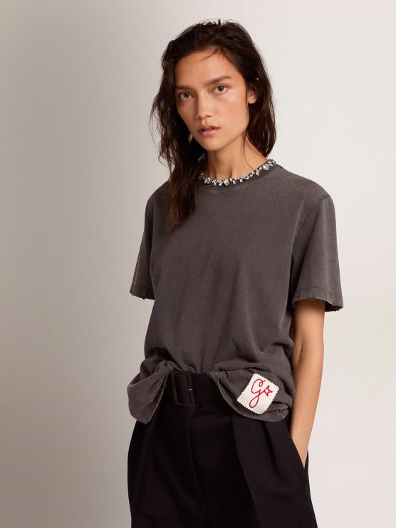 FDVPX947 Golden Goose mujer camiseta de la colección en gris antracita con cristales cabujón