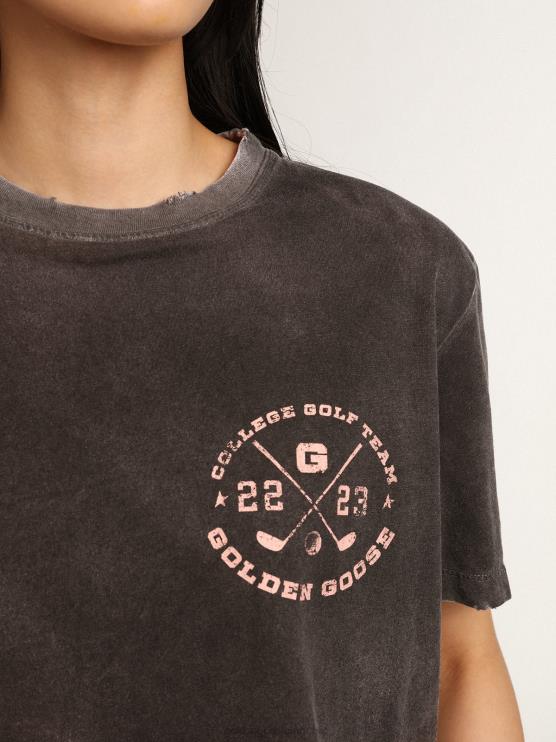 FDVPX976 Golden Goose mujer Camiseta de la colección Journey gris de aspecto envejecido con estampado rosa pálido en contraste en la parte delantera y zonas desgastadas a mano.