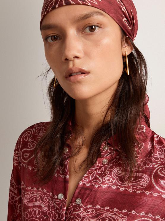 FDVPX1023 Golden Goose mujer vestido camisero de la colección en color burdeos con estampado paisley