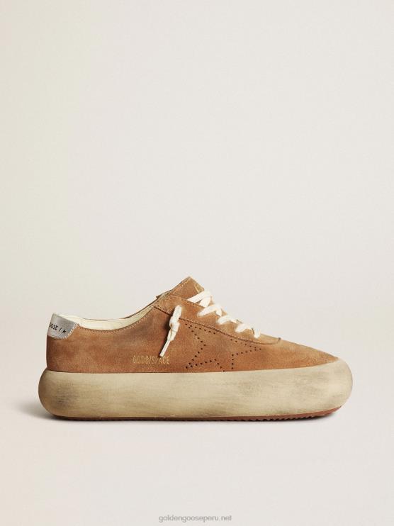 FDVPX236 Golden Goose mujer Zapatos space-star de ante color tabaco con estrella perforada y refuerzo del talón de piel metalizada plateada
