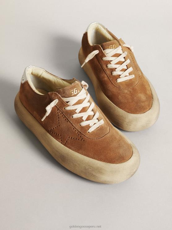 FDVPX236 Golden Goose mujer Zapatos space-star de ante color tabaco con estrella perforada y refuerzo del talón de piel metalizada plateada