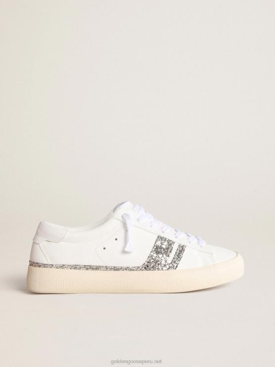 FDVPX168 Golden Goose mujer Yatay modelo 1b zapatillas sostenibles con parte superior de base biológica blanca y purpurina reciclada plateada.