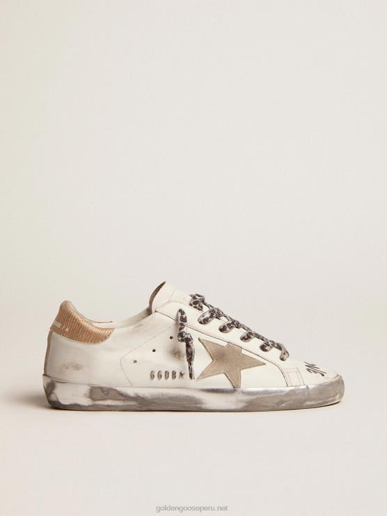 FDVPX46 Golden Goose mujer zapatillas super-star de piel blanca con estrella de ante gris hielo y letras negras en contraste